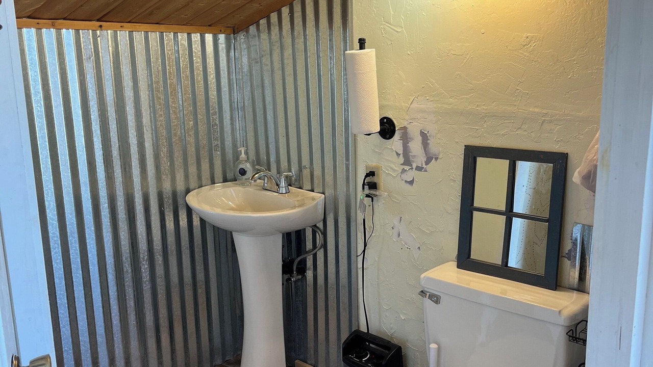 Photo of Bathroom in Tridell