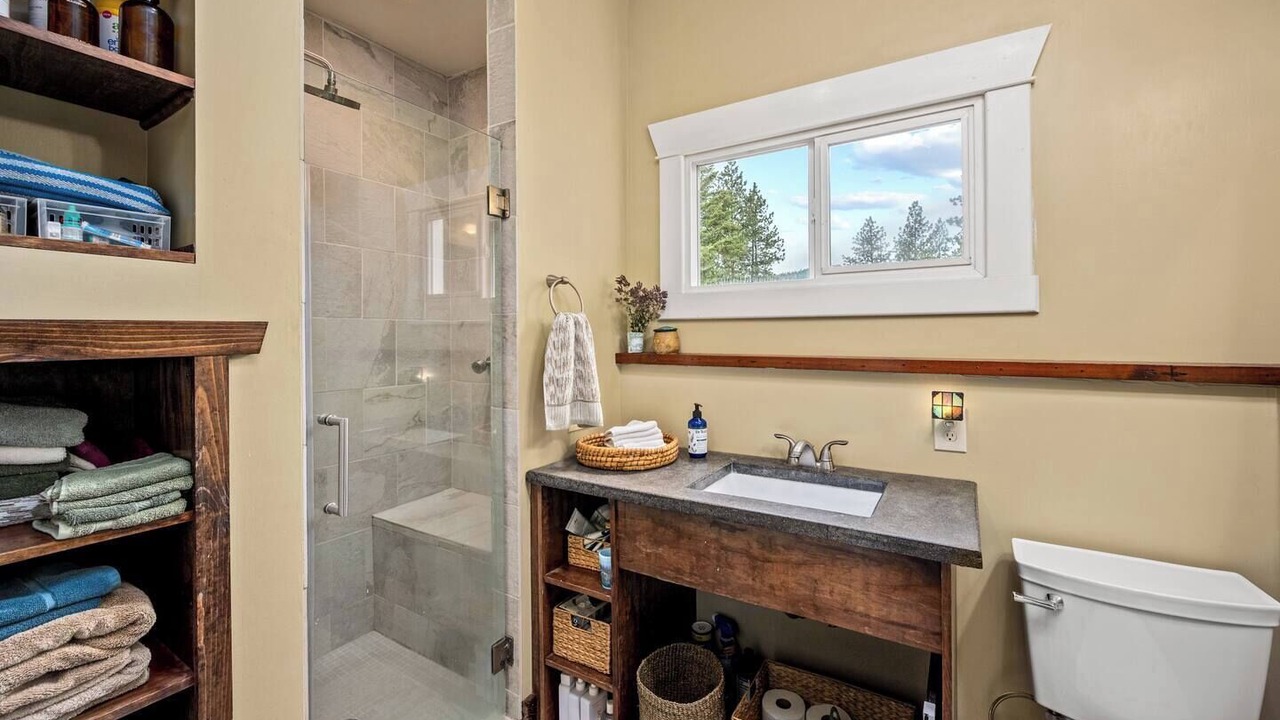 Photo of Bathroom in Spirit Lake