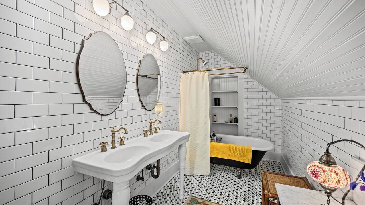 Photo of Bathroom in Spirit Lake