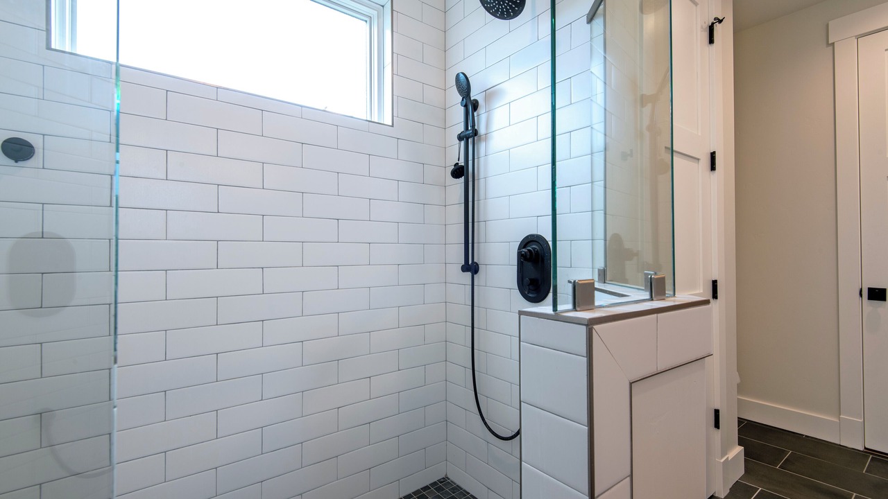 Photo of Bathroom in Leigh Creek Estates
