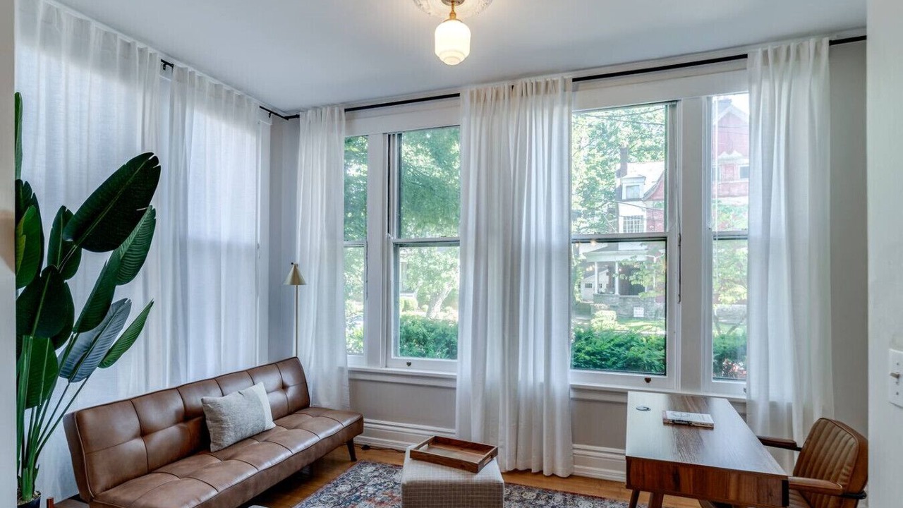 Photo of Livingroom in Clifton