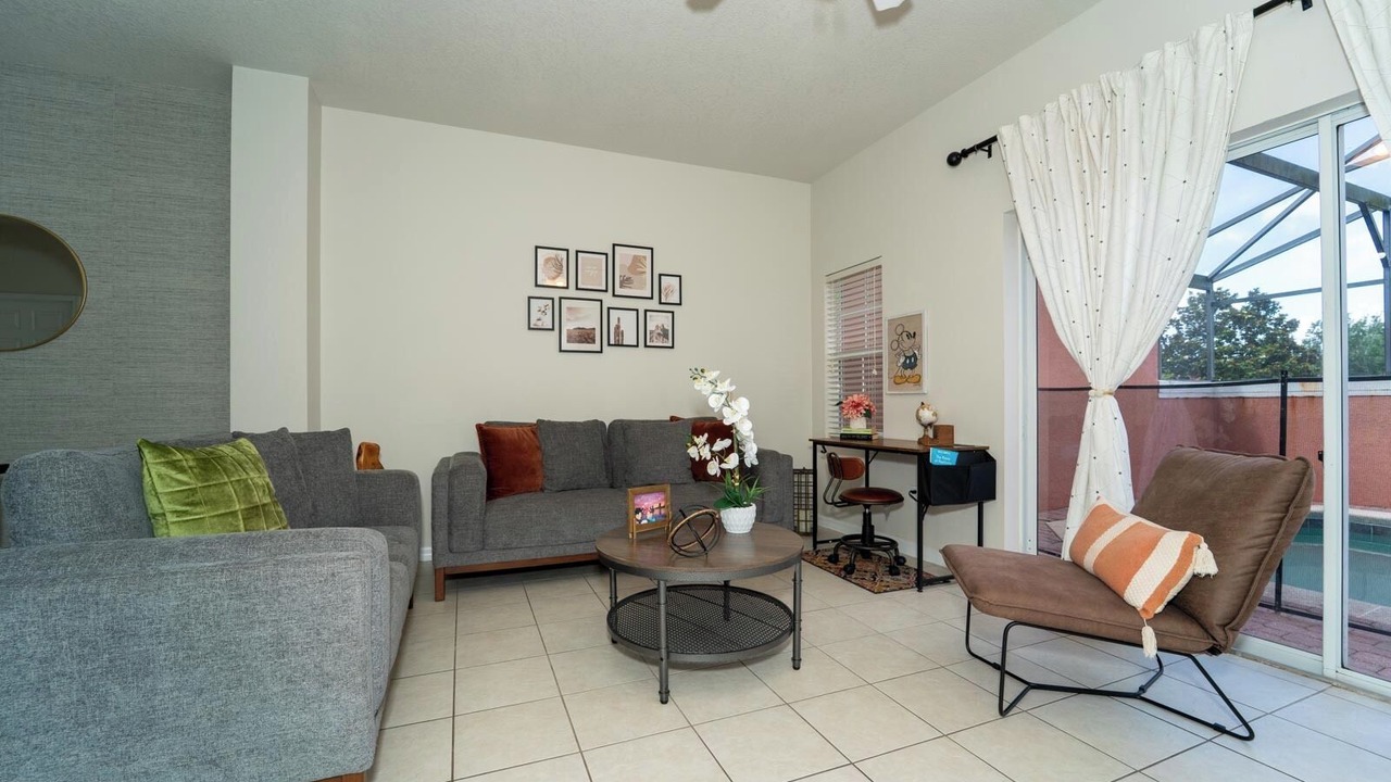 Photo of Livingroom in Sunset Lakes