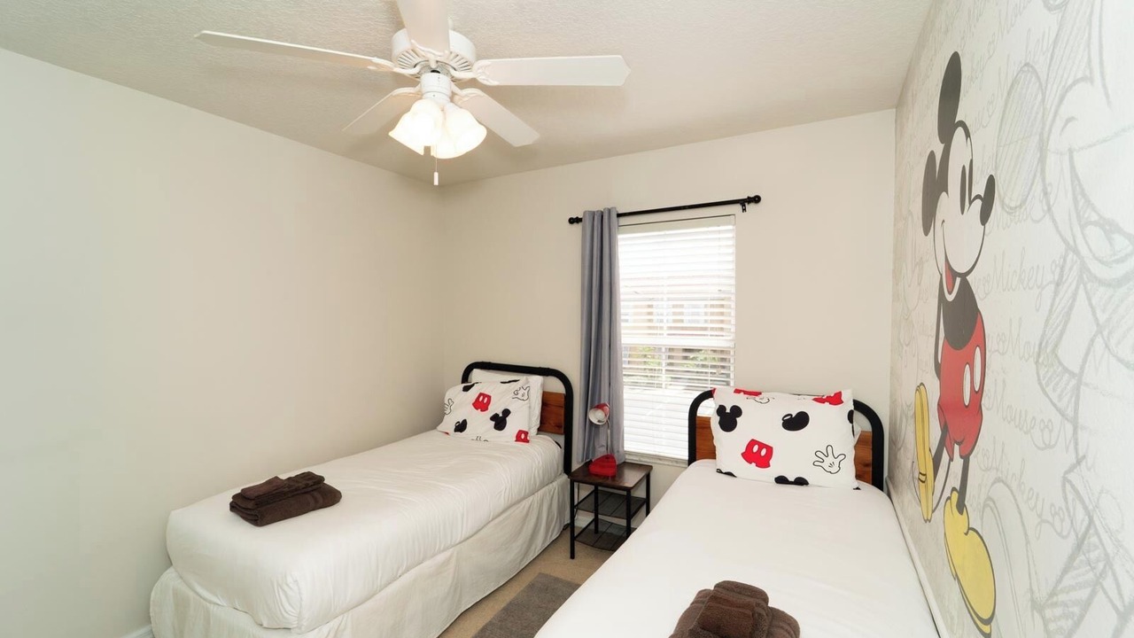 Photo of Bedroom in Sunset Lakes