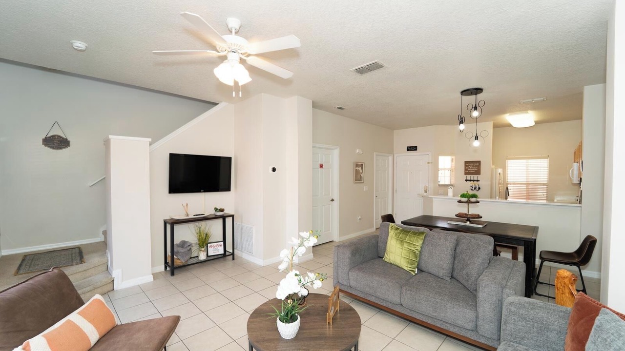 Photo of Livingroom in Sunset Lakes