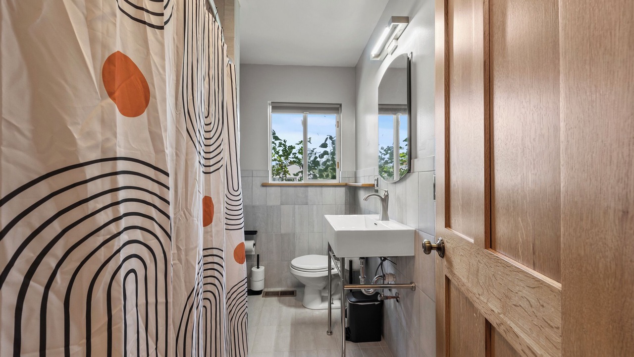 Photo of Bathroom in Grove City
