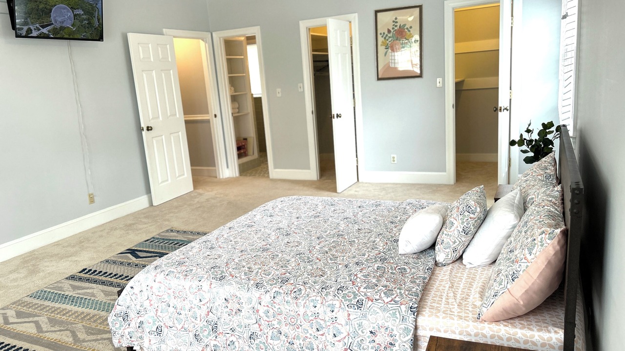 Photo of Bedroom in Ballantyne