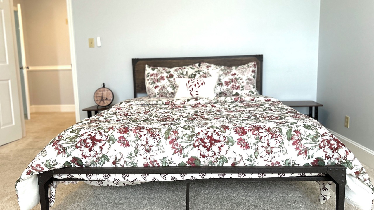 Photo of Bedroom in Ballantyne