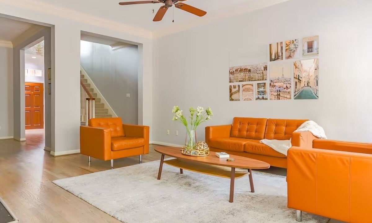 Photo of Livingroom in Uptown