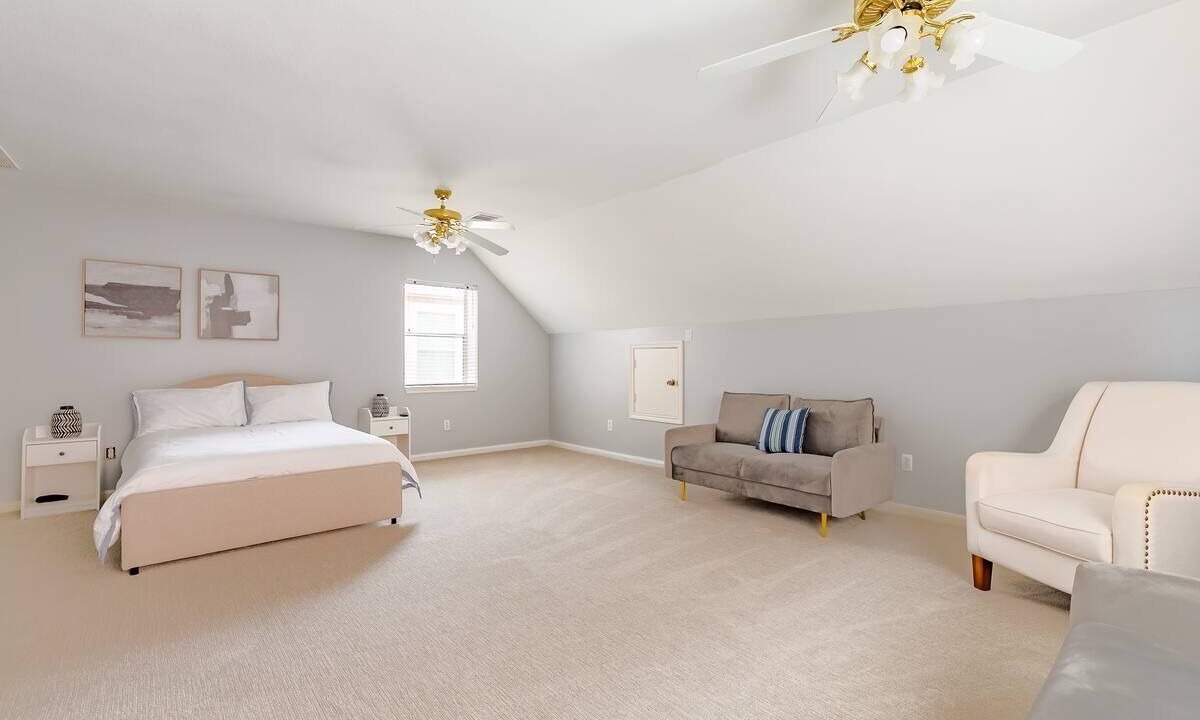 Photo of Bedroom in Uptown