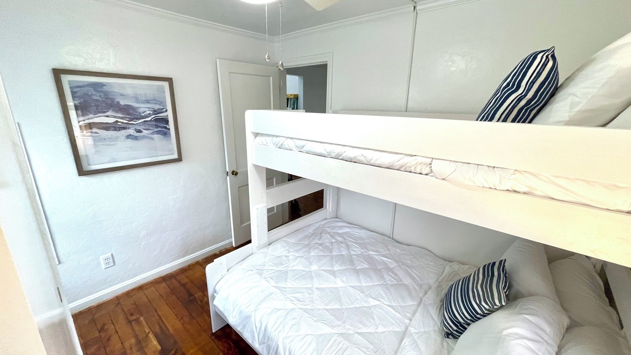 Photo of Bedroom in Vermilion