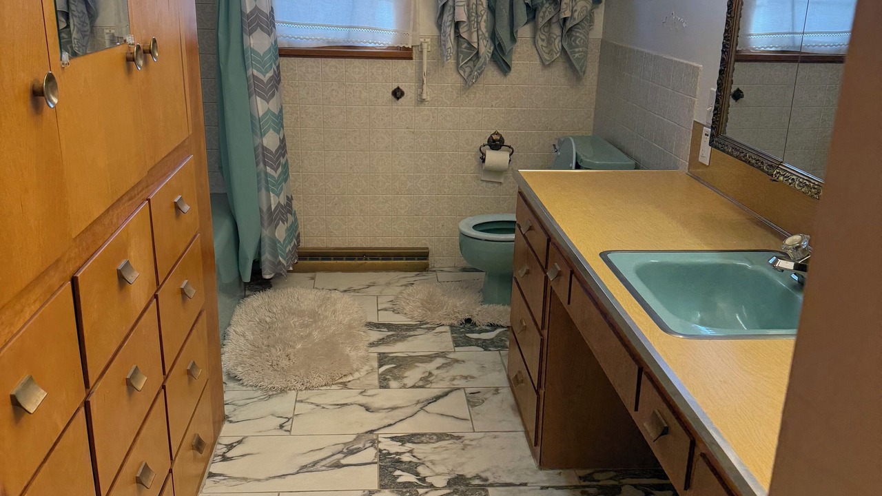 Photo of Bathroom in Lovell