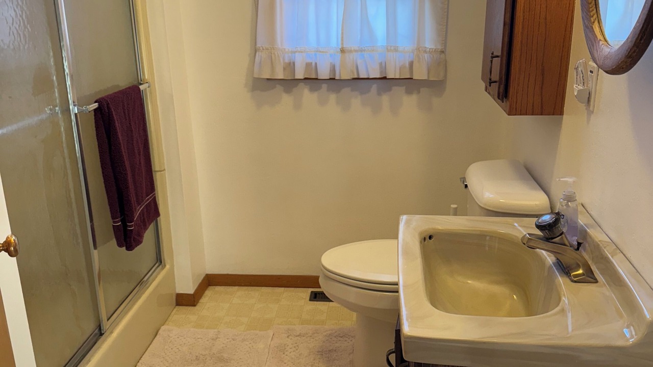 Photo of Bathroom in Lovell