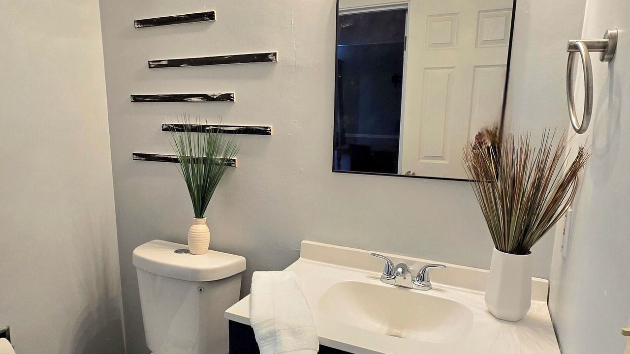 Photo of Bathroom in Olmsted Falls