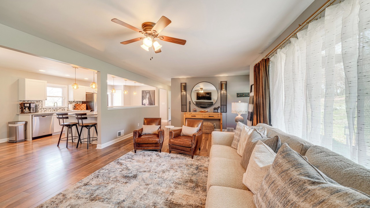 Photo of Livingroom in Bridgeport