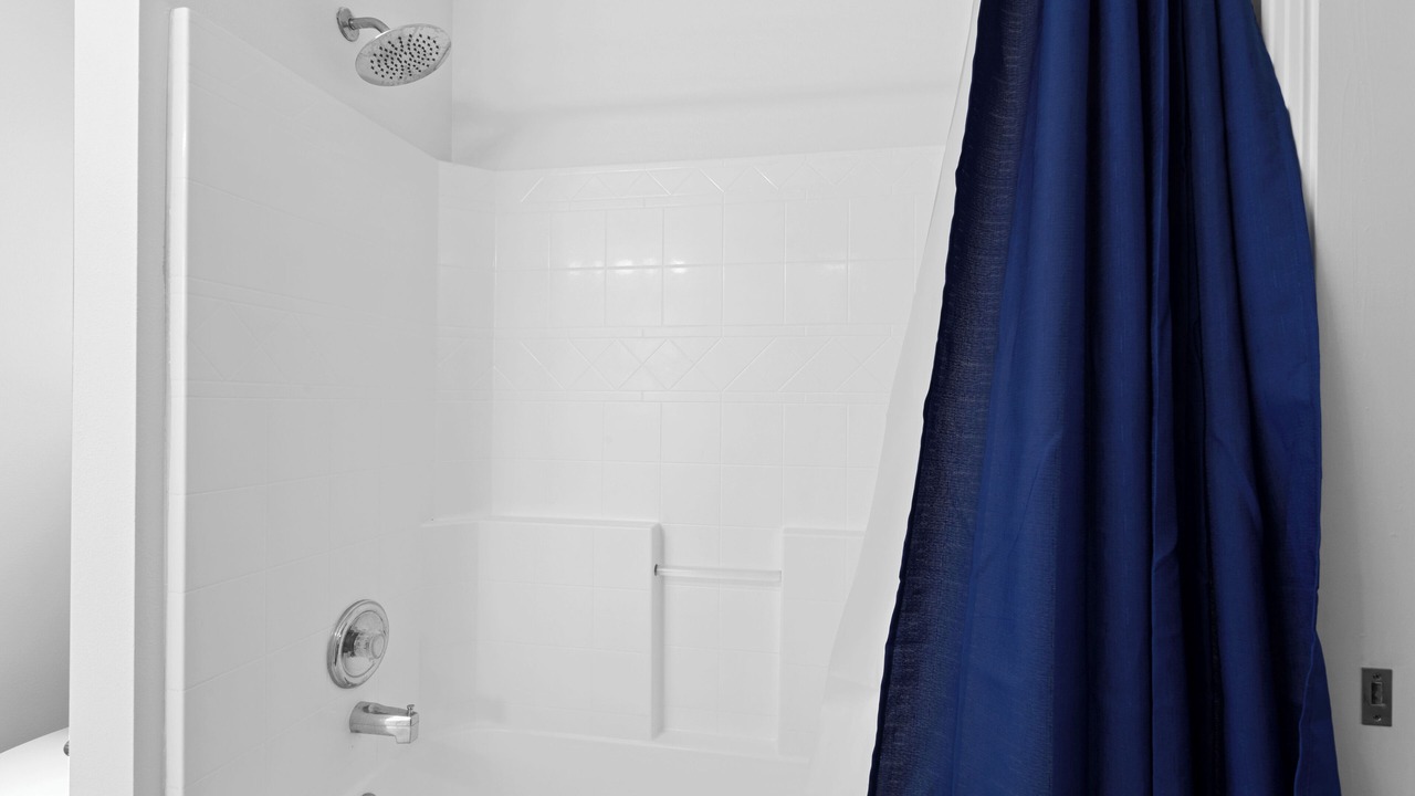 Photo of Bathroom in Depot Bench