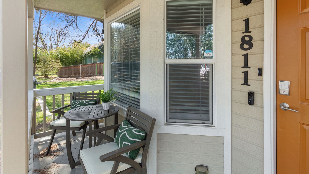 Photo of Outdoor in Depot Bench
