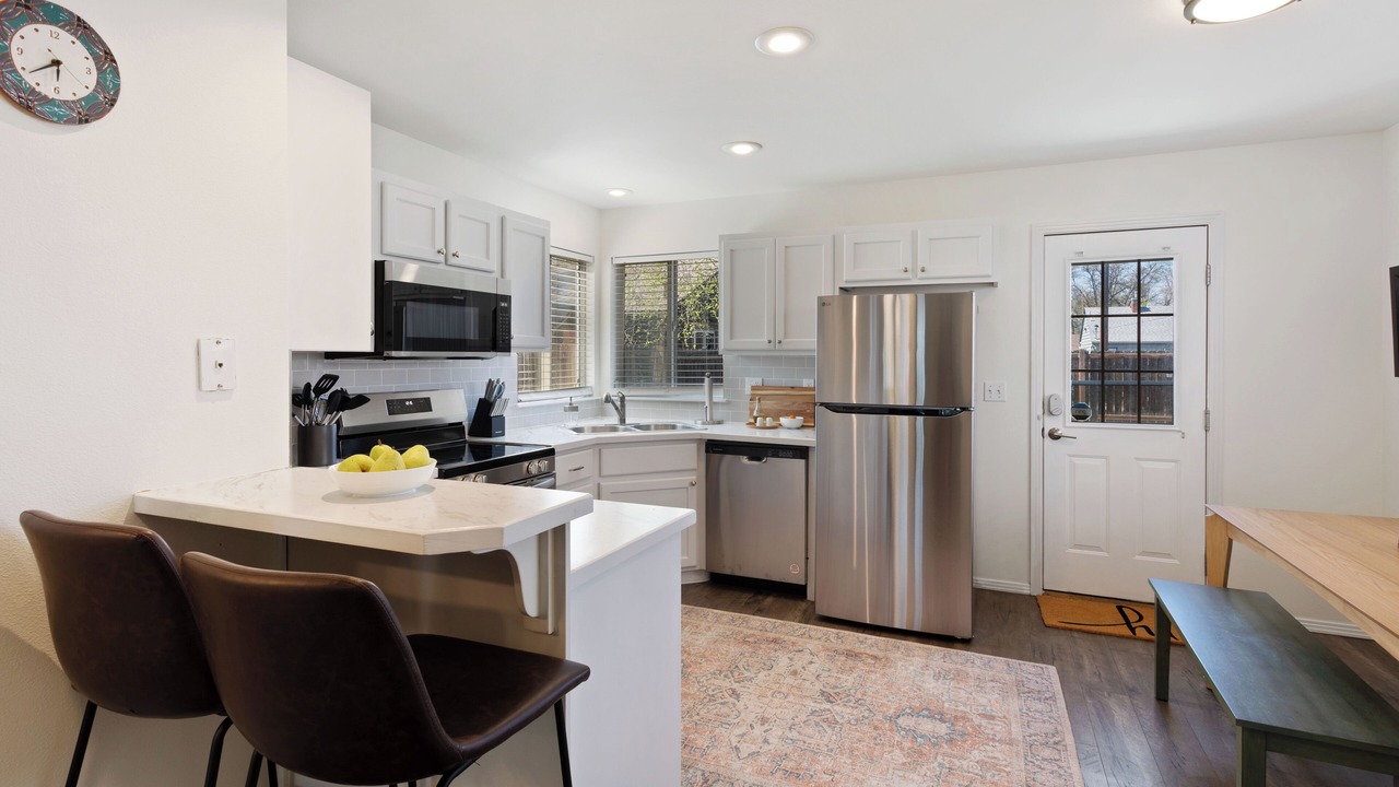 Photo of Kitchen in Depot Bench