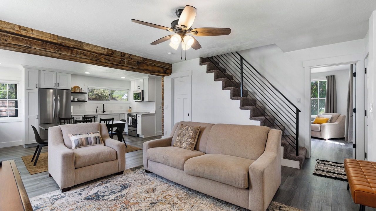 Photo of Livingroom in Bloomington