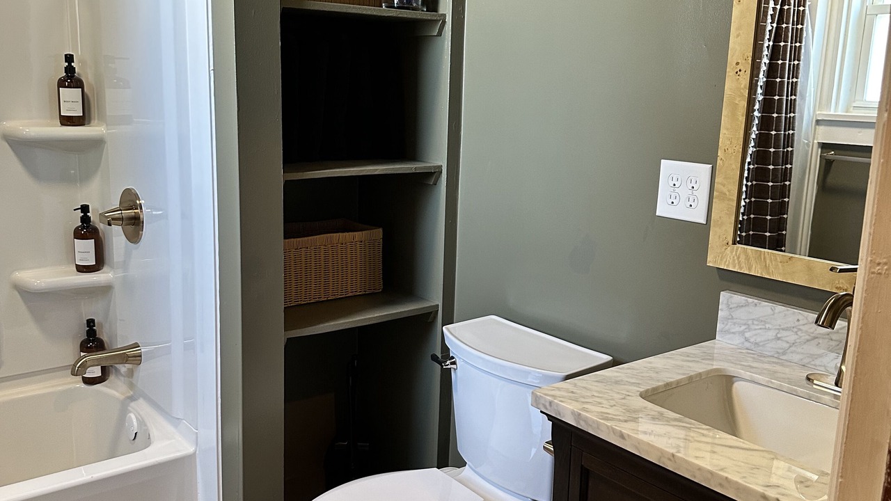 Photo of Bathroom in Xenia