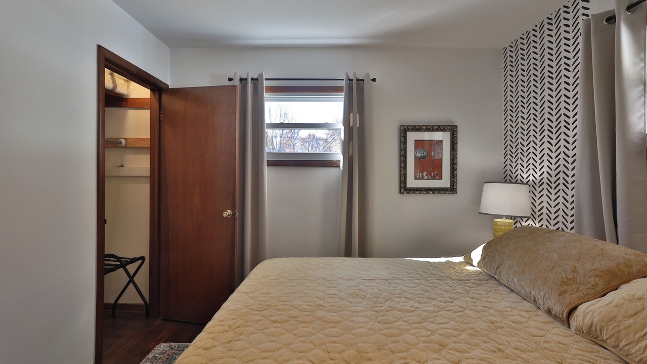 Photo of Bedroom in Central Clintonville