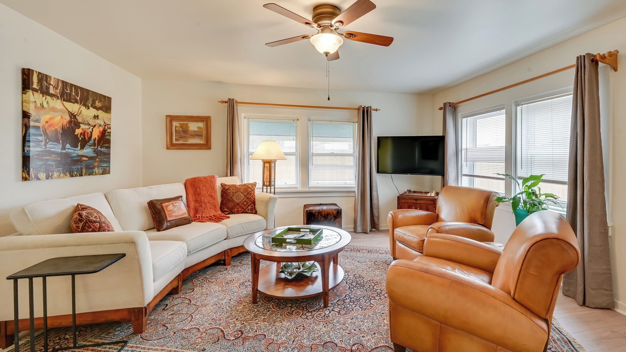 Photo of Livingroom in Corvallis
