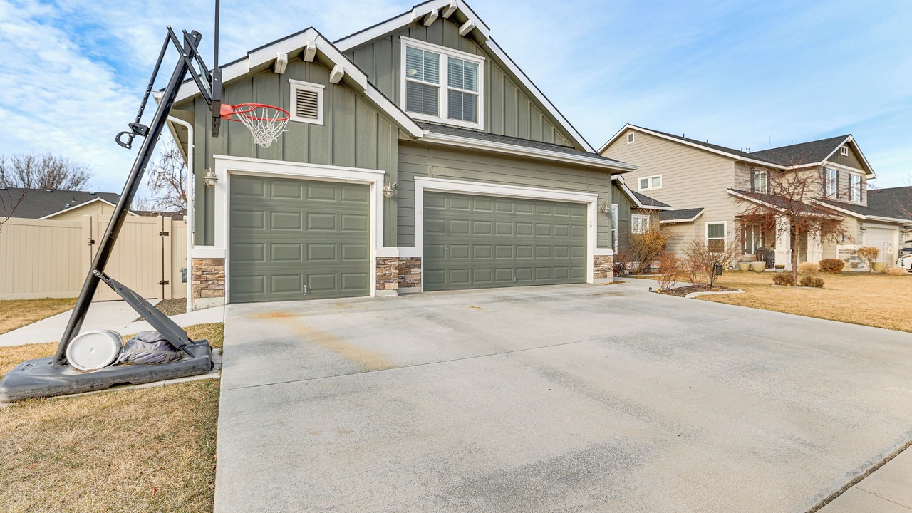 Photo of Outdoor in Kuna