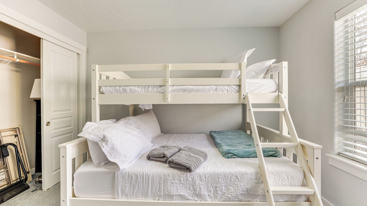 Photo of Bedroom in Kuna