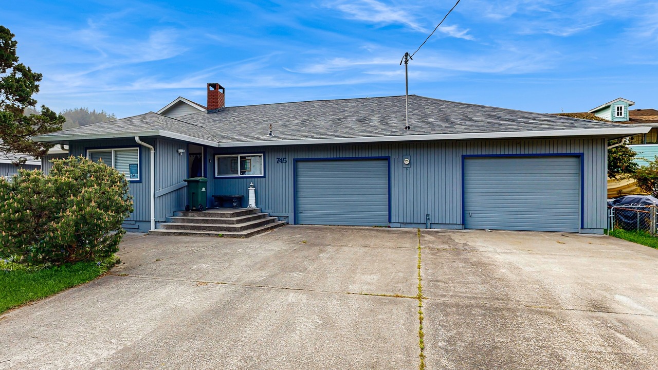 Photo of Outdoor in Winchester Bay