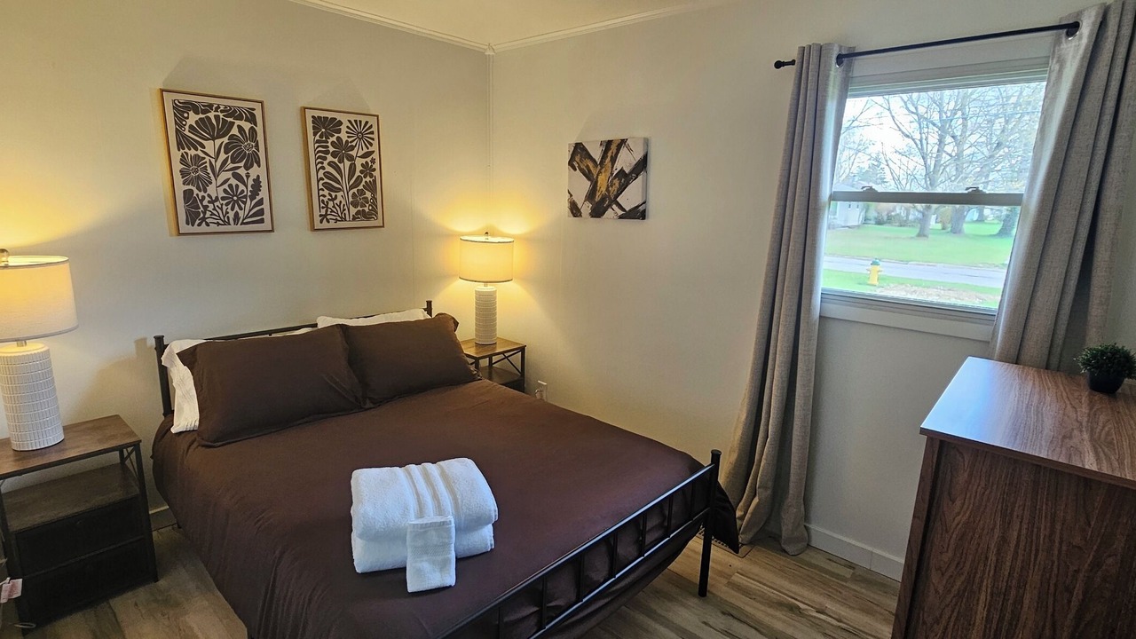 Photo of Bedroom in Howland Corners