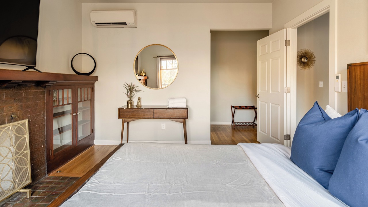 Photo of Bedroom in Kerns