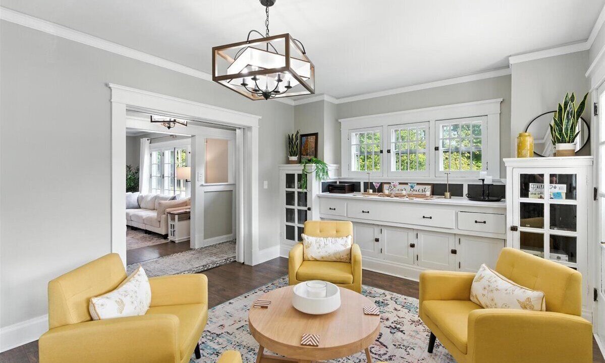 Photo of Livingroom in Dayton