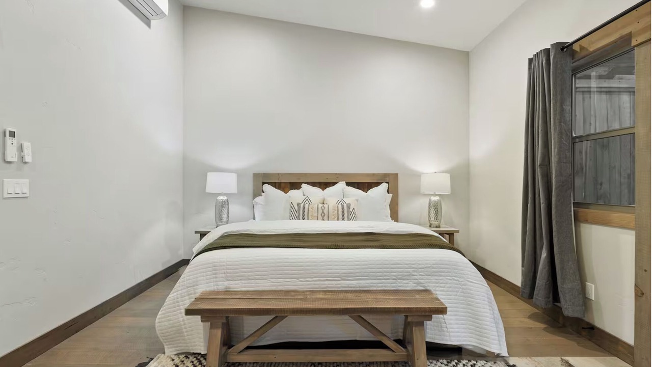 Photo of Bedroom in Coram