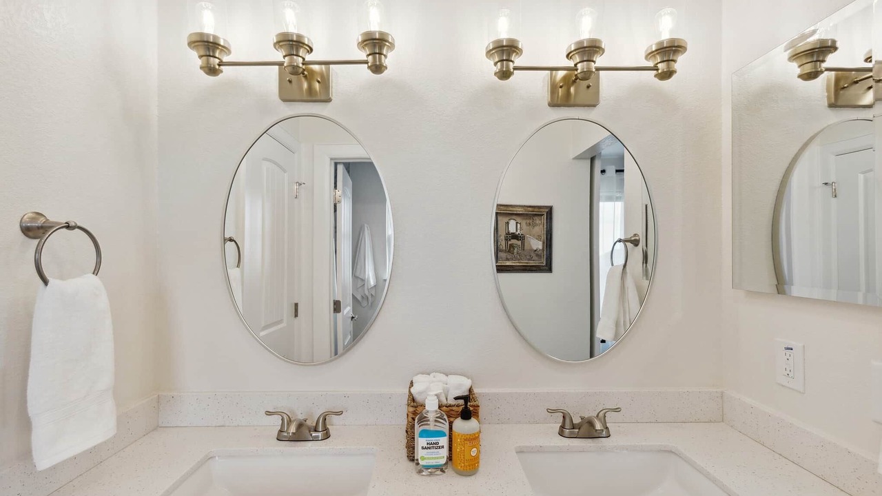 Photo of Bathroom in Indian Beach