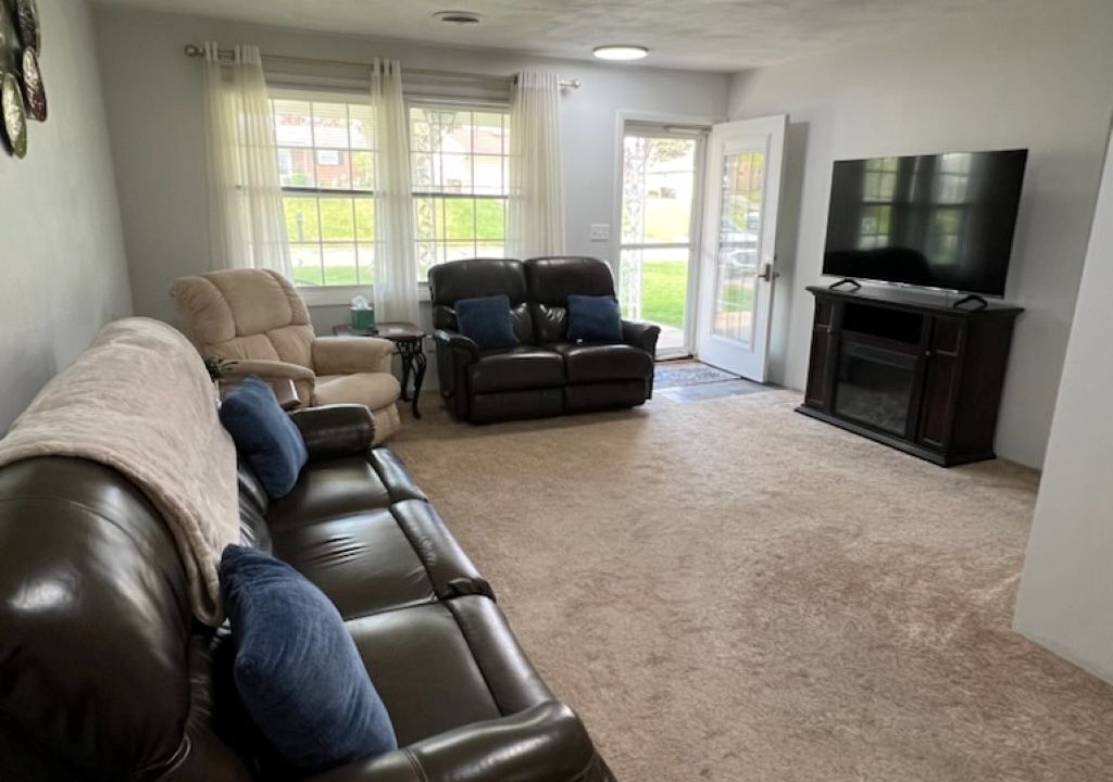 Photo of Livingroom in Greenville