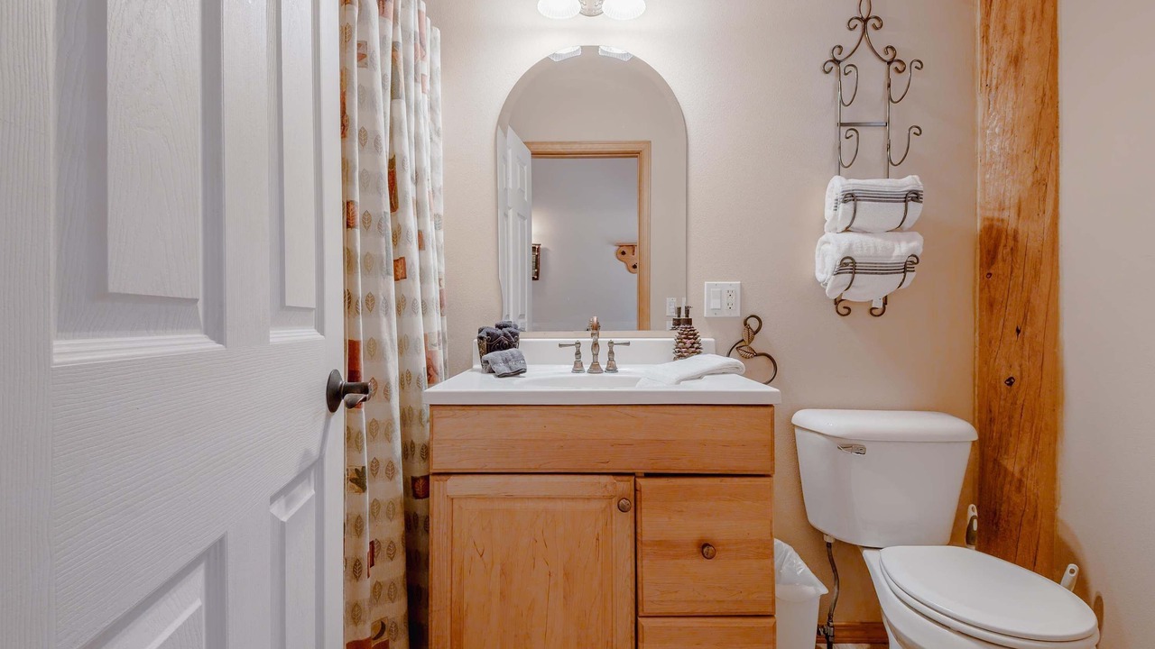 Photo of Bathroom in Eureka