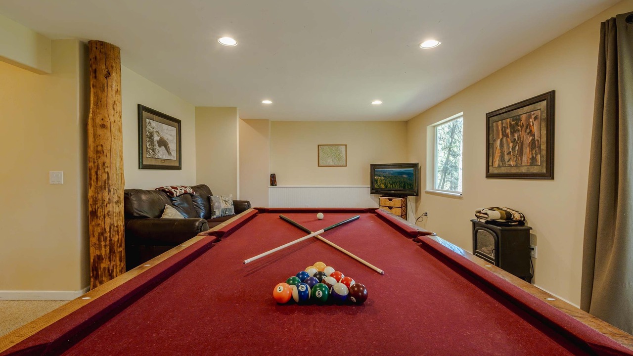 Photo of Bedroom in Eureka