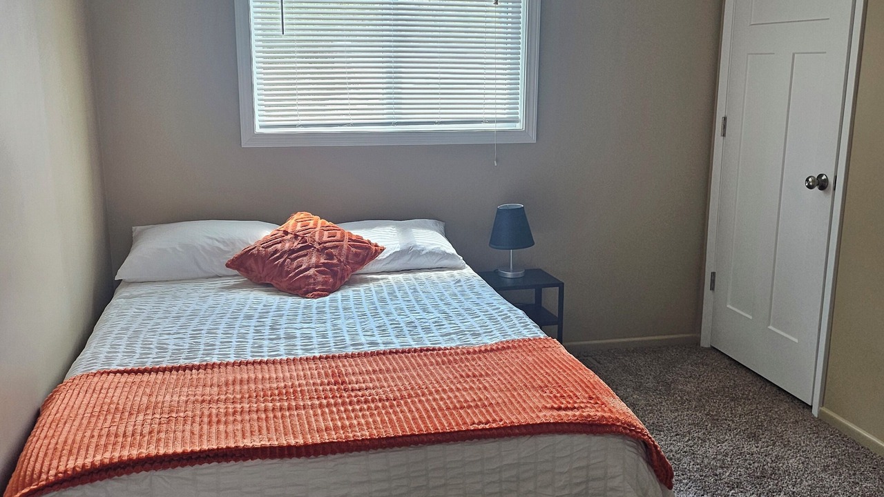 Photo of Bedroom in Urbandale