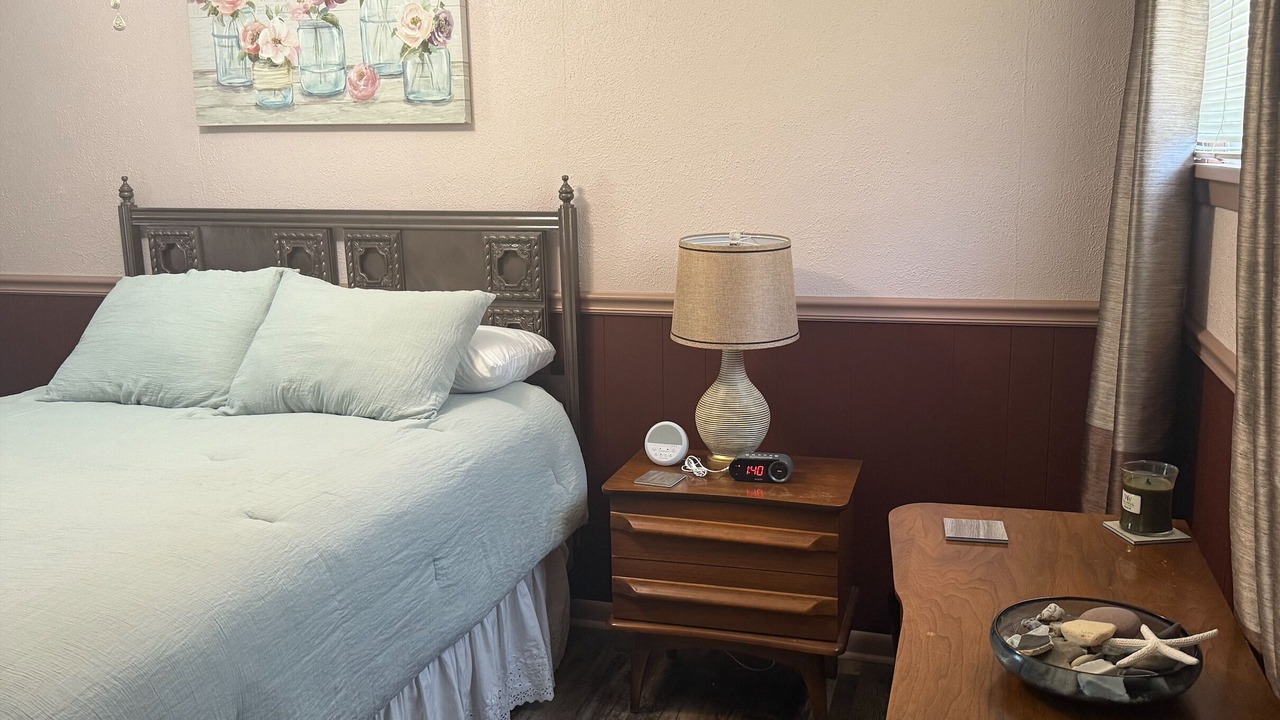 Photo of Bedroom in Ashtabula