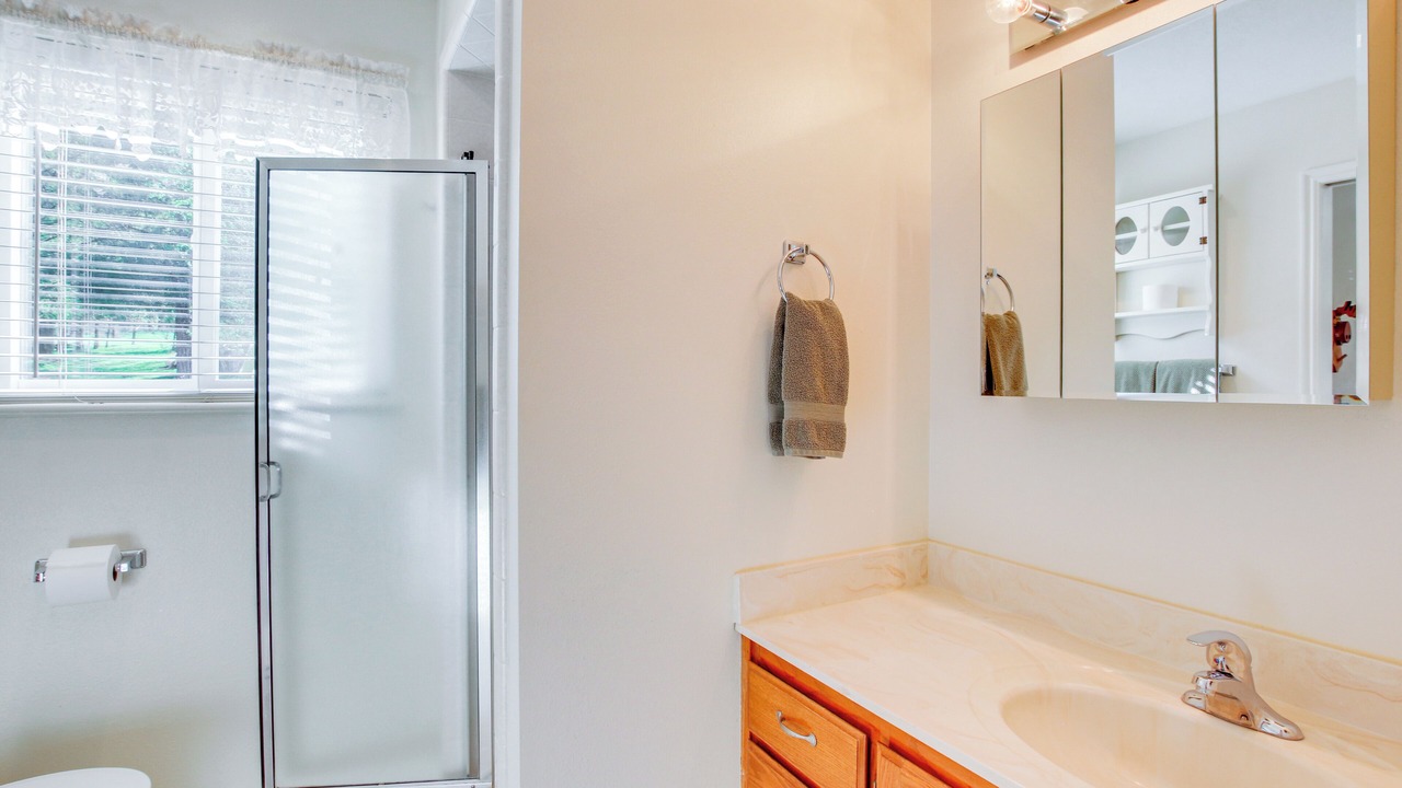 Photo of Bathroom in North Logan