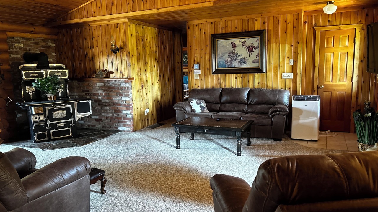 Photo of Livingroom in Seeley Lake