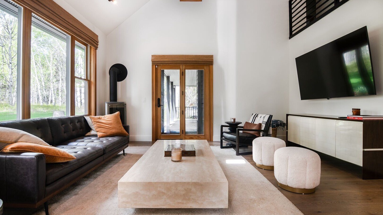 Photo of Livingroom in River Meadows