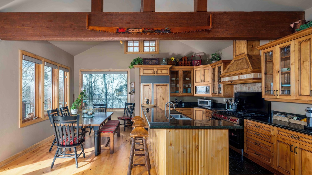 Photo of Kitchen in Elkhorn Village