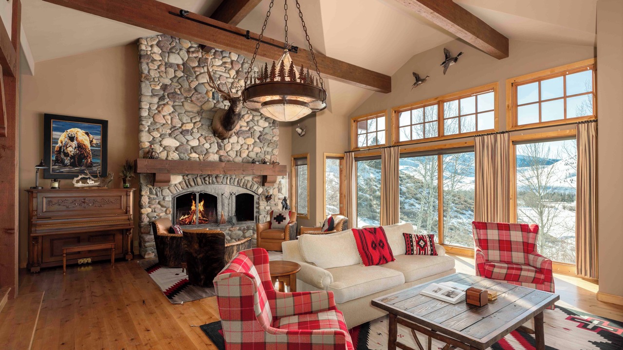 Photo of Livingroom in Elkhorn Village