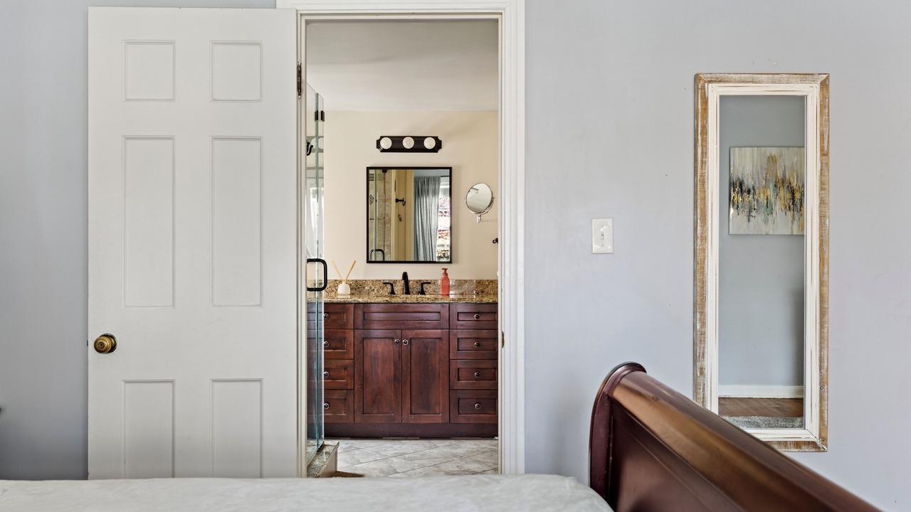 Photo of Bedroom in University Heights