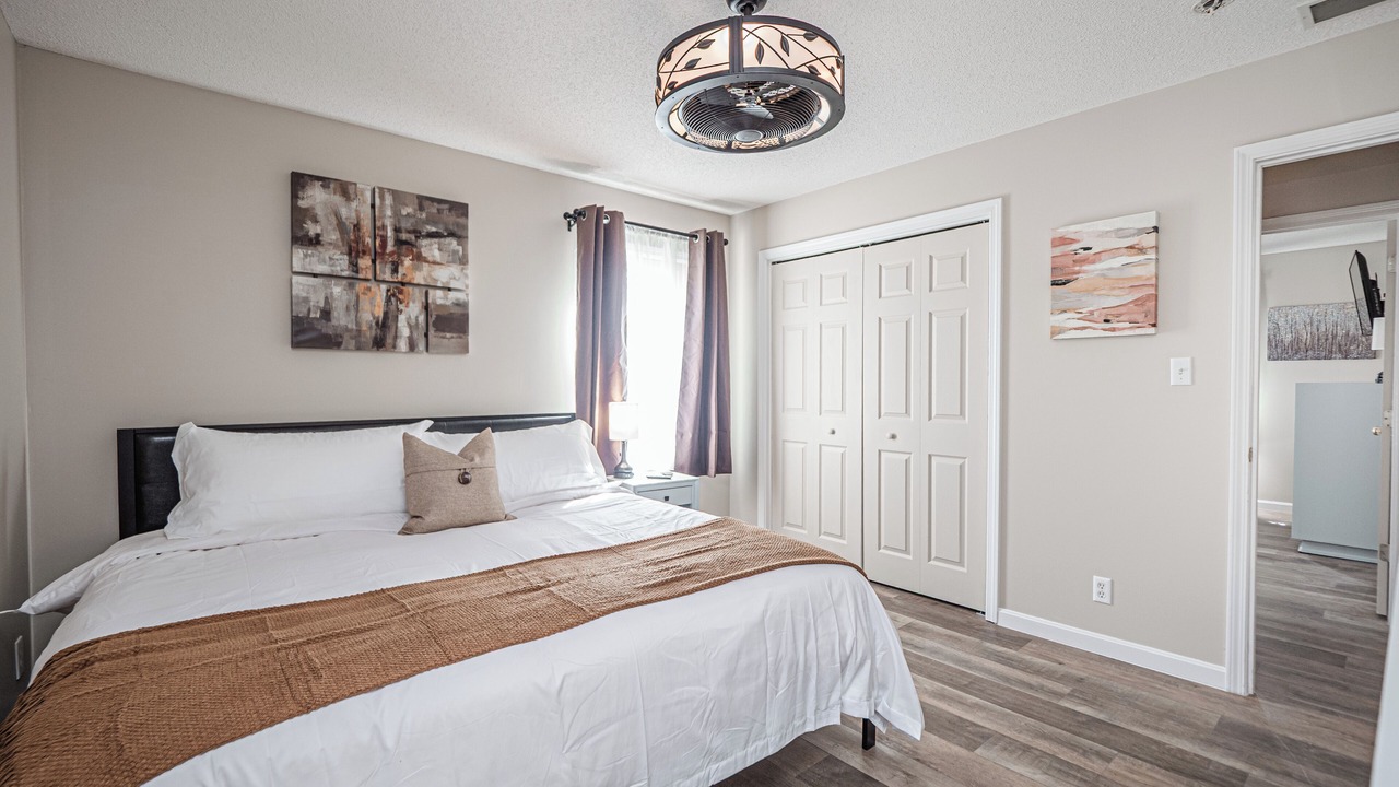 Photo of Bedroom in Evansville