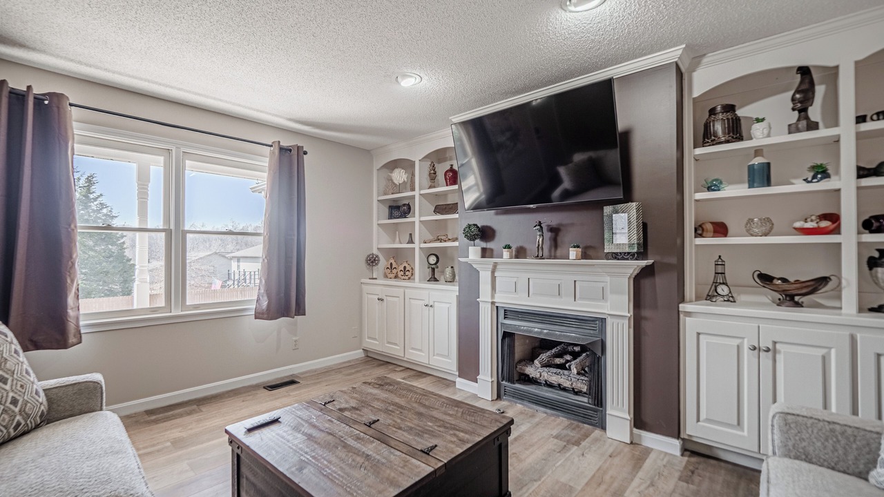 Photo of Livingroom in Evansville