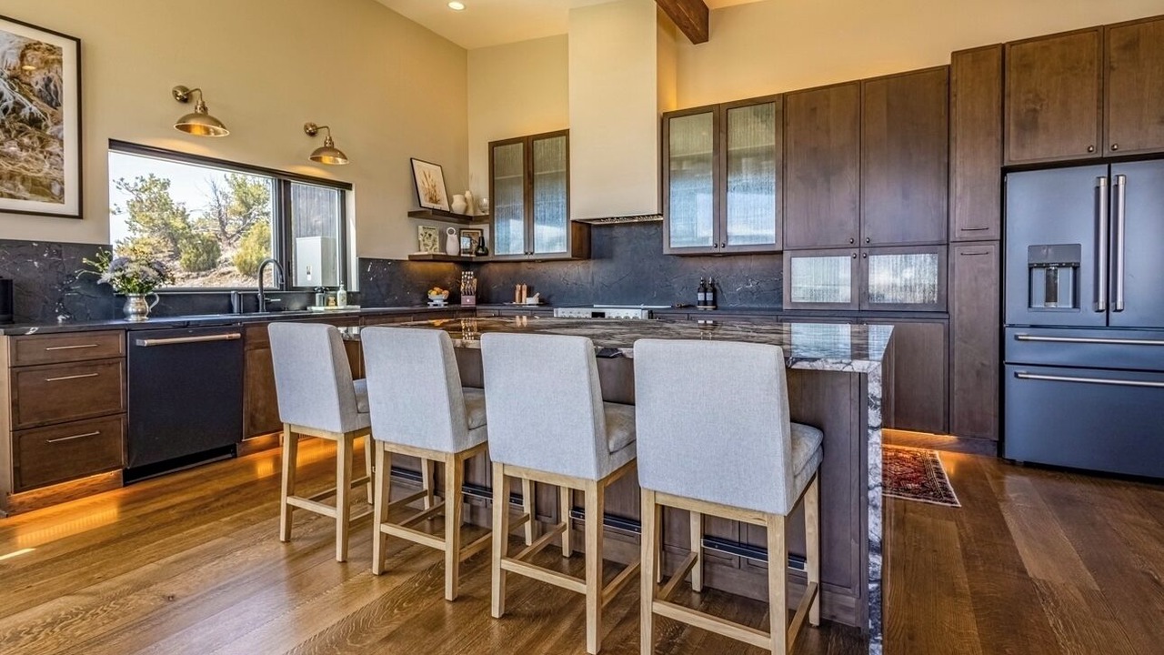 Photo of Kitchen in Emigrant
