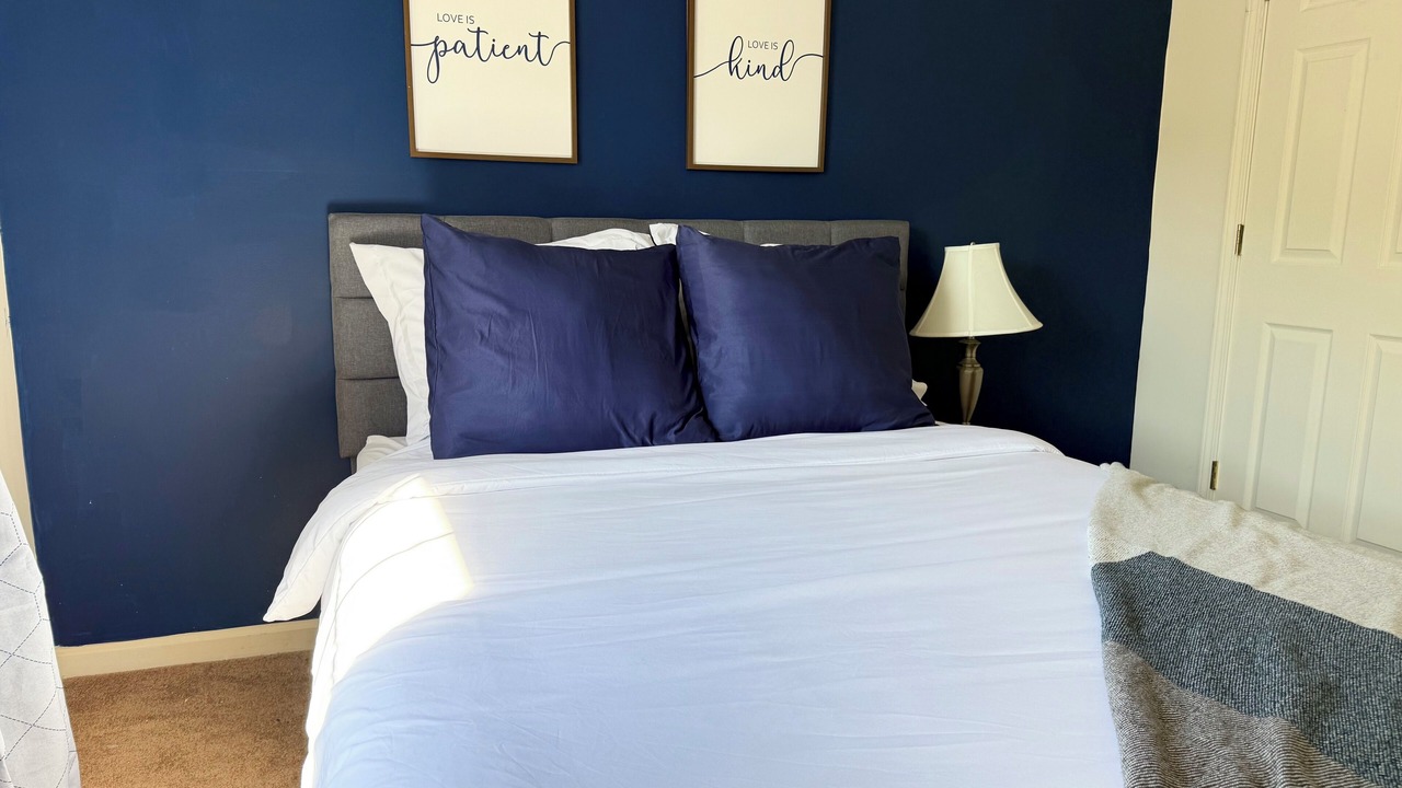 Photo of Bedroom in Huntcliff