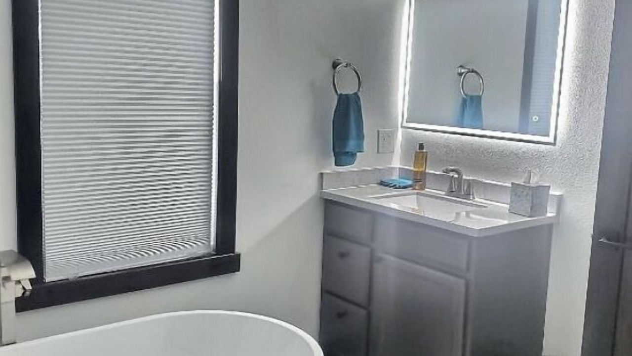 Photo of Bathroom in Hardin