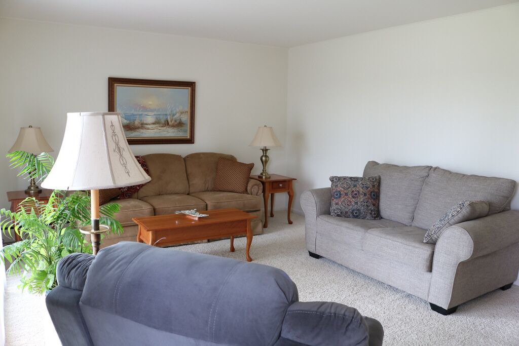 Photo of Livingroom in Lakeview